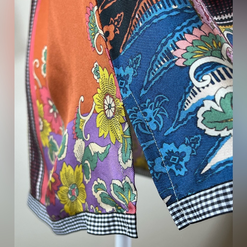 Johnny Was Silk V-Neck Floral and Geometric Tunic Top - Picture 11 of 13